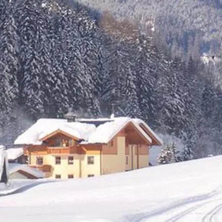 Apartmán In Huettschlag Near The Ski Slopes