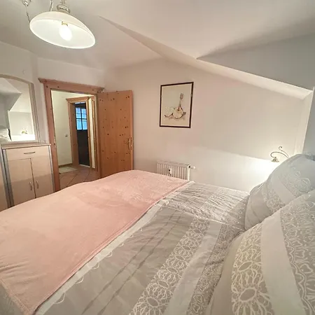 Apartmán In Huettschlag Near The Ski Slopes Karteis