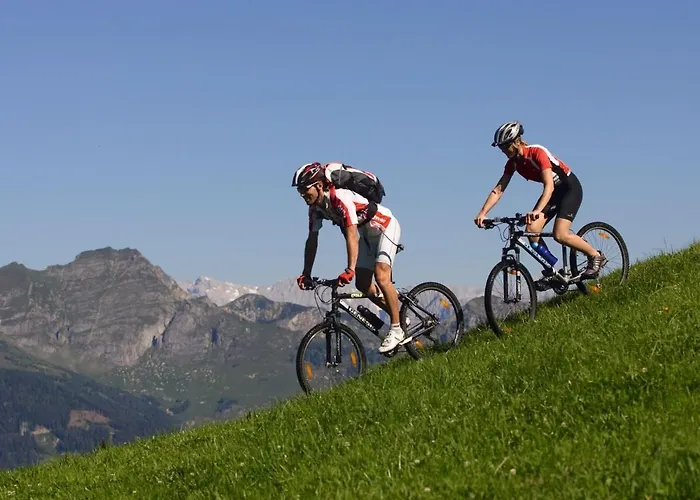 In Huettschlag Near The Ski Slopes Karteis