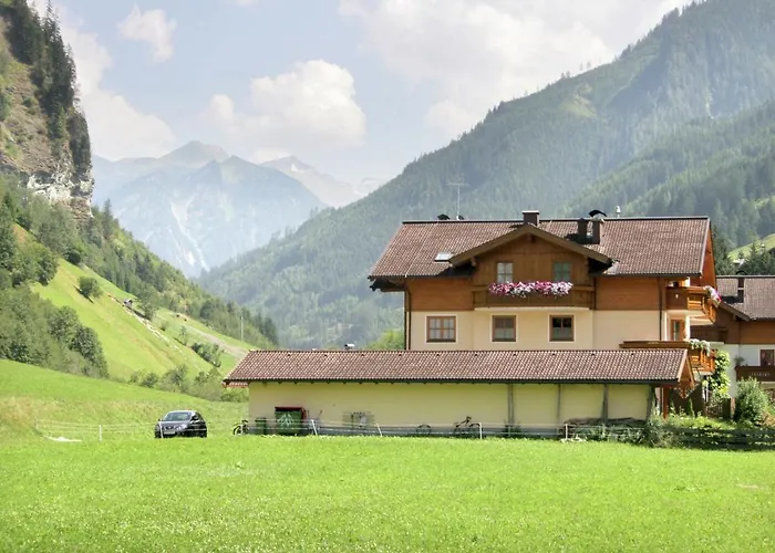 In Huettschlag Near The Ski Slopes * Karteis